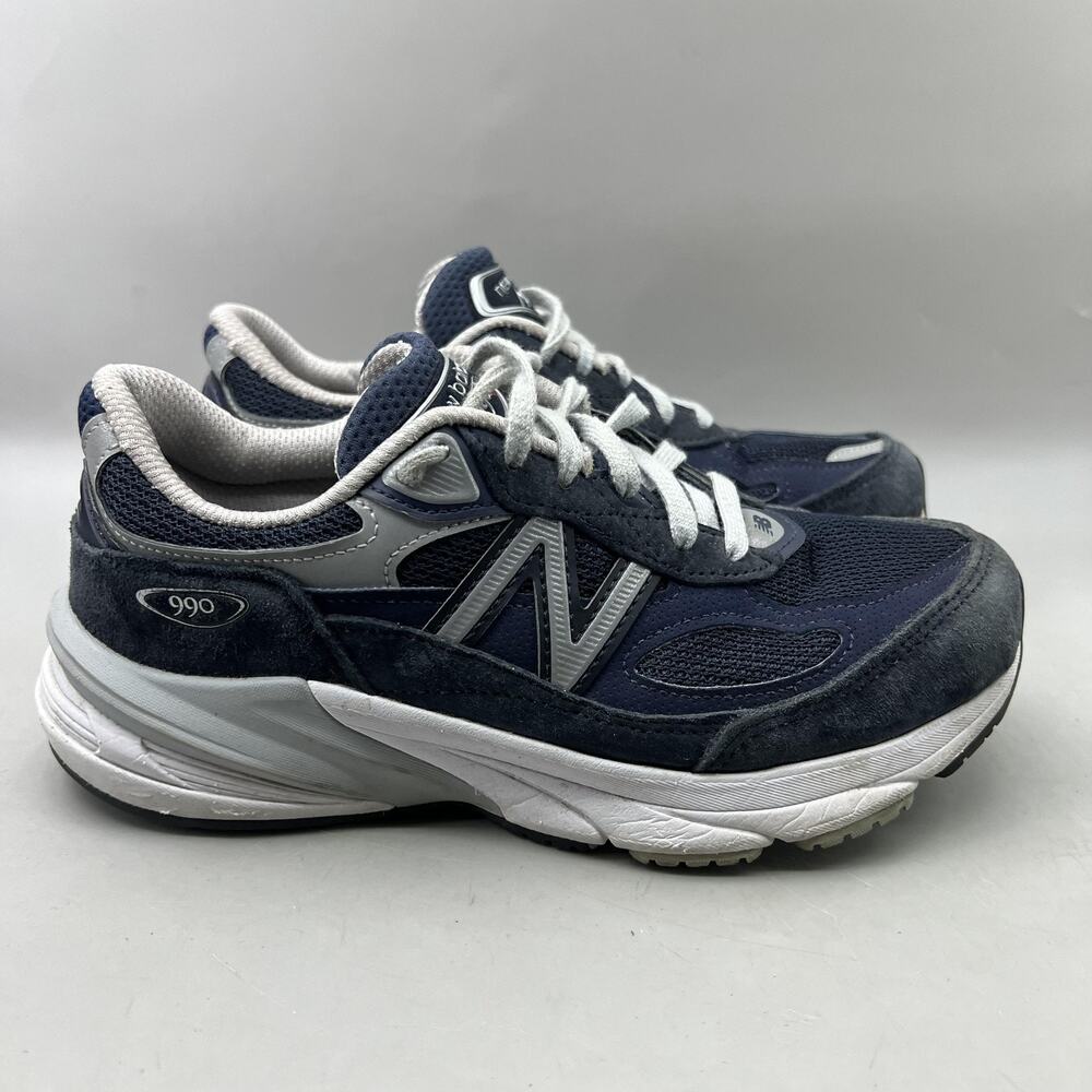 New Balance 990v6 Running Shoes Women Size 6 2E Wide Blue Suede Comfort Sneakers